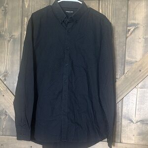 Kenneth Cole Black Patterned Button-Down Shirt